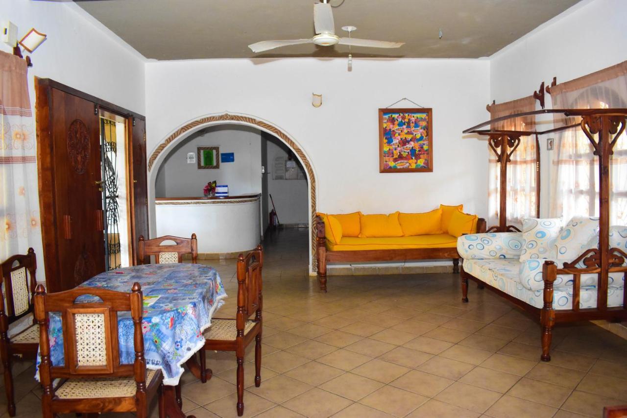 ماليندي Joysvilla Family Holiday Home المظهر الخارجي الصورة